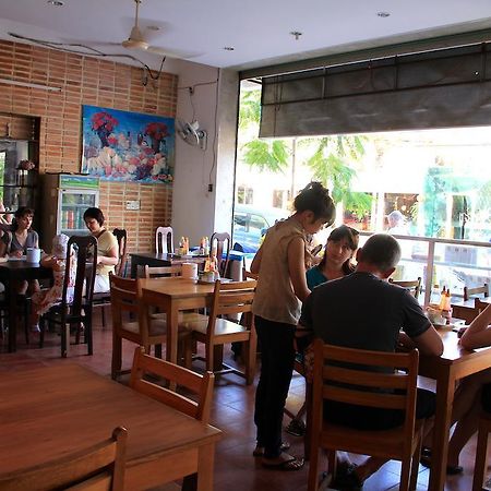 Hanhcafe Hotel На Транг Екстериор снимка