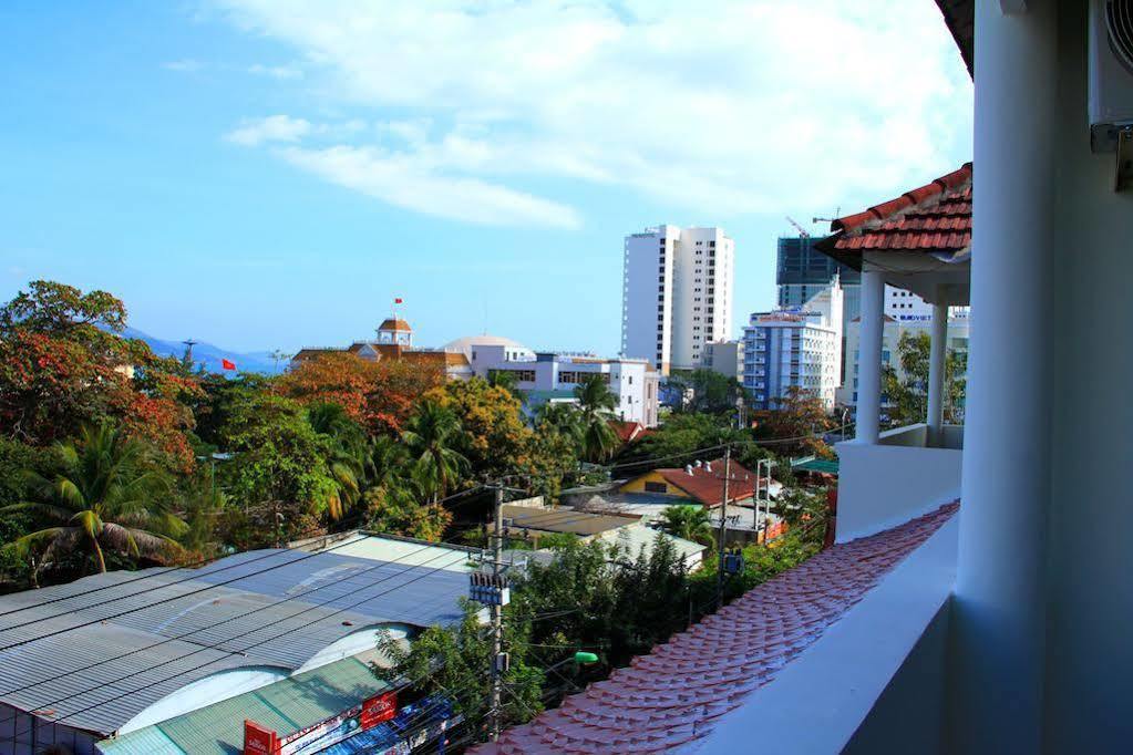 Hanhcafe Hotel На Транг Екстериор снимка